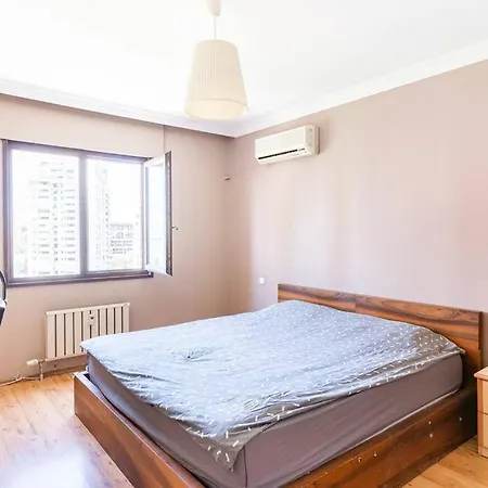 Διαμέρισμα 4 Bedroom Center Σμύρνη