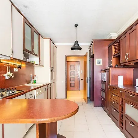4 Bedroom Center 아파트 이즈미르