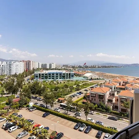 아파트 4 Bedroom Center